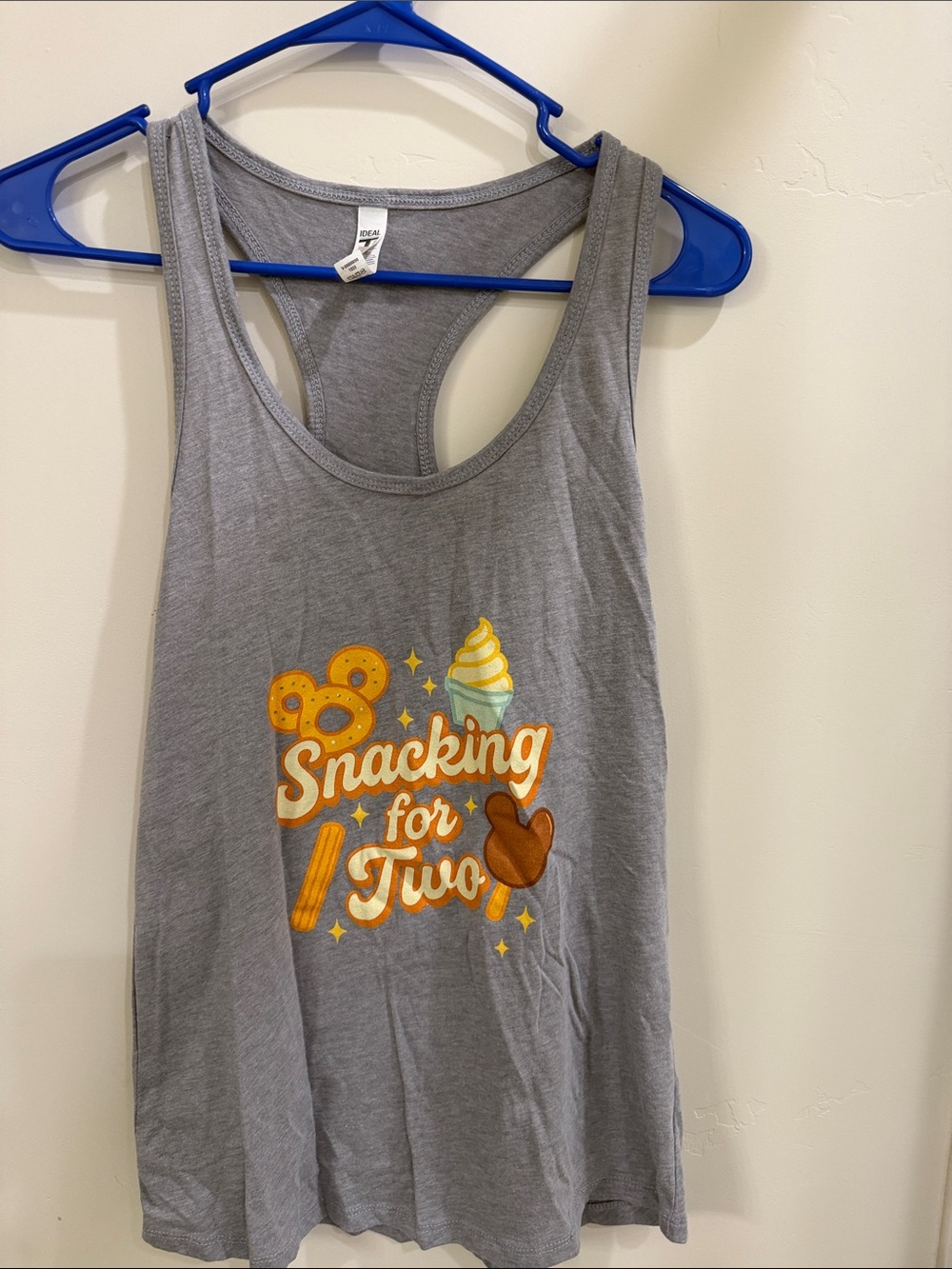 Snacking for two Disney tank